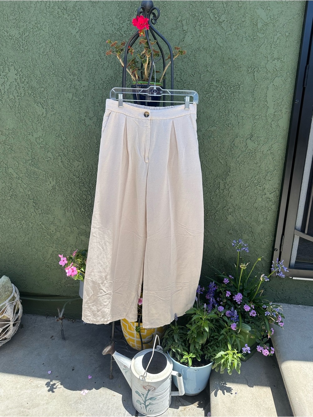 Wide Leg Pleated Pants in Light Beige